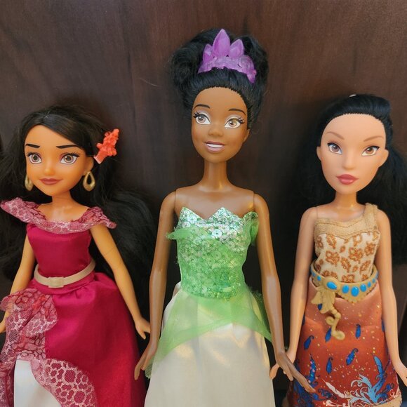 👑 Disney Princess 11” Doll Lot – Tiana, Elena of Avalor & Pocahontas! 👑 - Picture 1 of 7